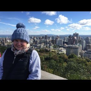 Meet your Posher, Ellie